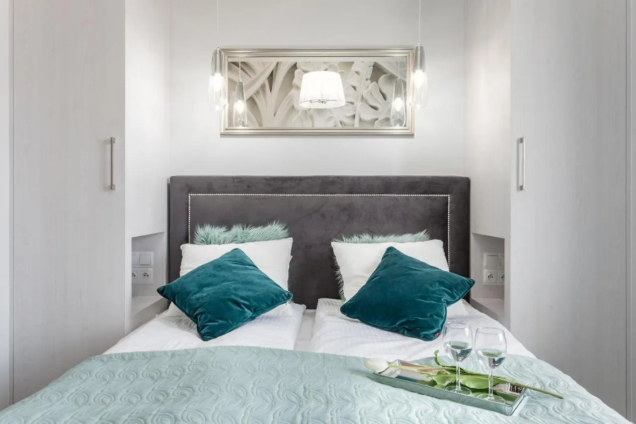 Lion Apartments - Naviflat Brabank Premium Apartment With Parking Gdansk