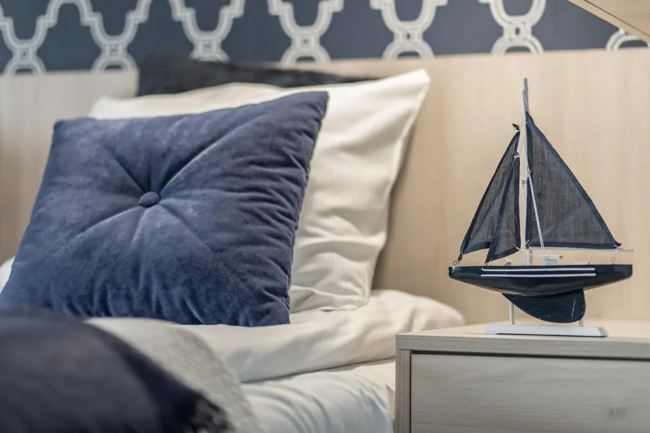 Lion Apartments - Naviflat Brabank Premium Apartment With Parking Gdansk
