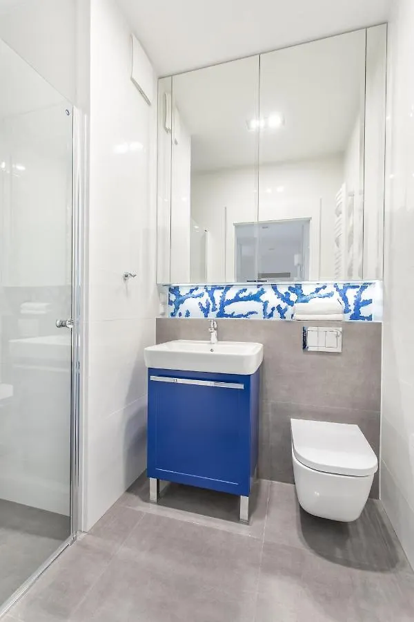 Lion Apartments - Naviflat Brabank Premium Apartment With Parking Gdansk